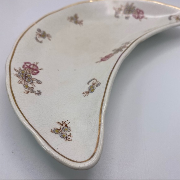 Vintage Crescent Moon Waterloo Potteries Forget Me Not Pattern Jewelry Dish - Picture 3 of 8